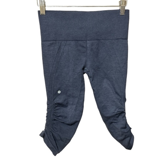 EUC - Lululemon In the Flow Crop ll Leggings - size 6 - Picture 5 of 6